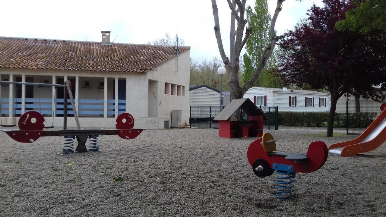 La Carabasse Hotel Vias Buitenkant foto