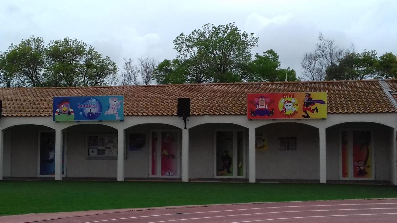 La Carabasse Hotel Vias Buitenkant foto